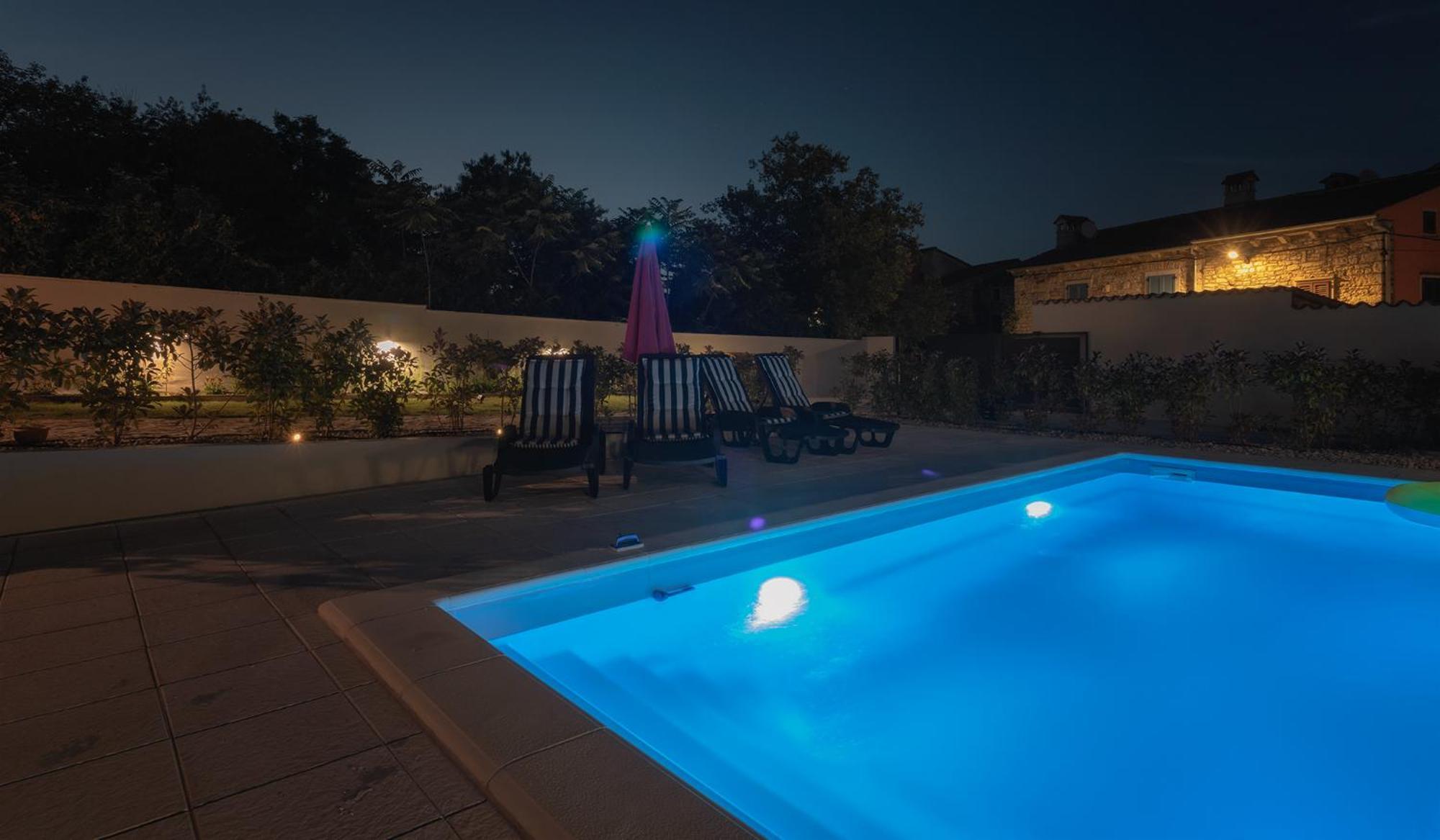 Holiday Home Volta Rakalj Esterno foto